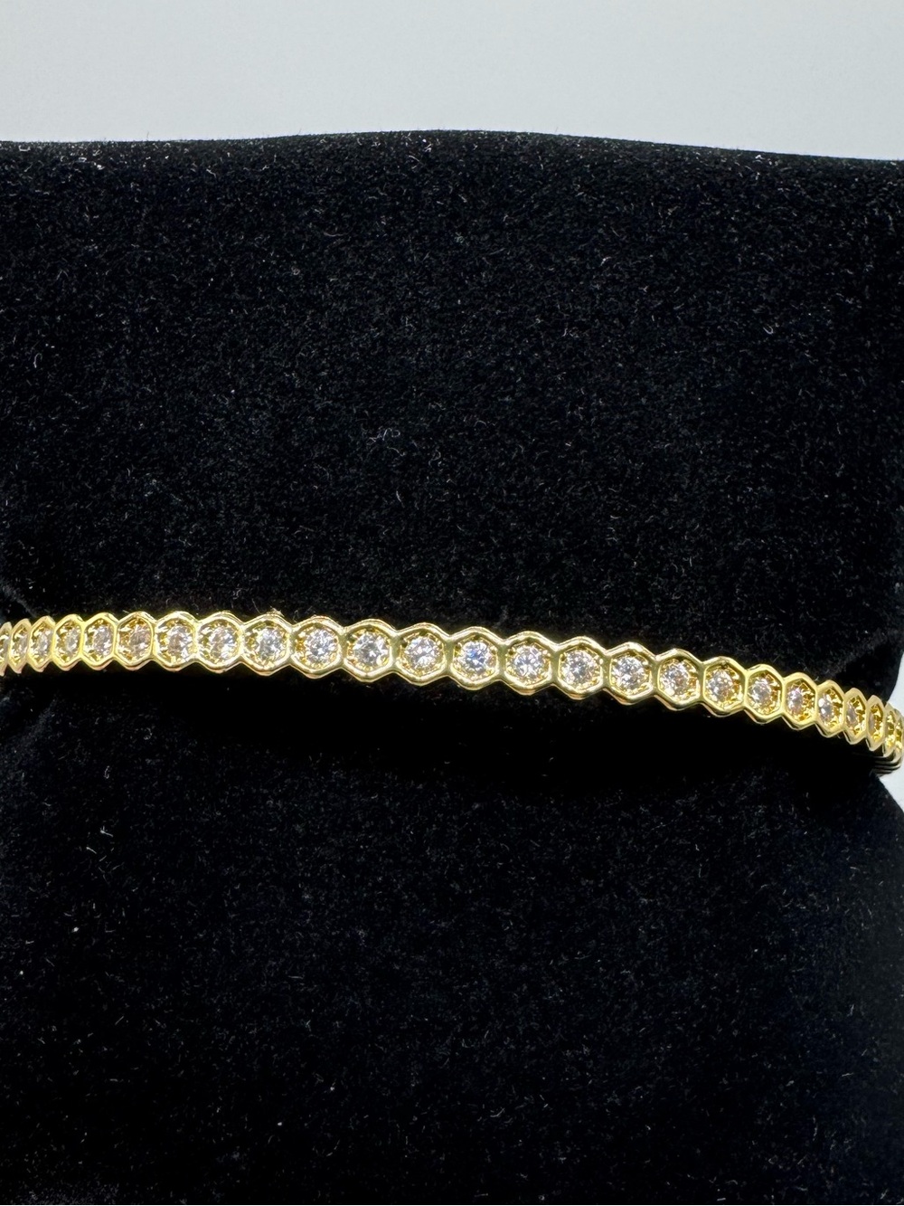 18k Honeycomb Bangle